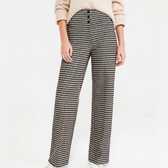 Ann Taylor High Waisted Trousers. Like new condition. - Picture 1 of 6